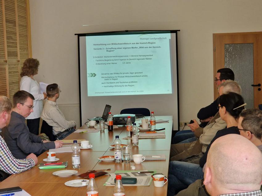 Schwarzwildproblematik rund um den Hainich